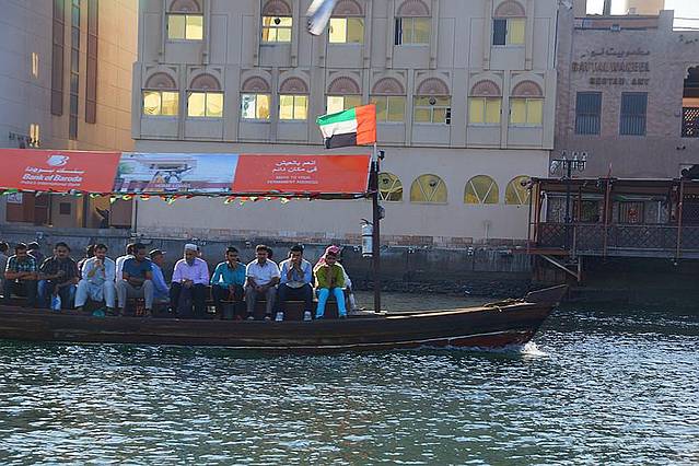 在海的那边,沙漠里的童话世界