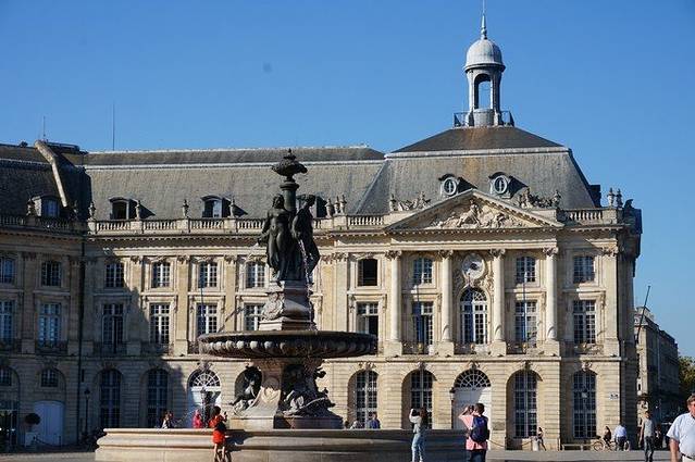 波尔多交易所广场