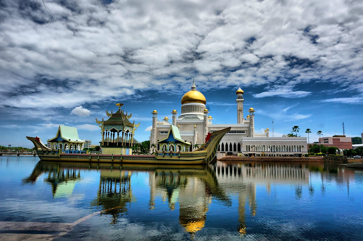 【赛福鼎清真寺】东南亚最美清真寺