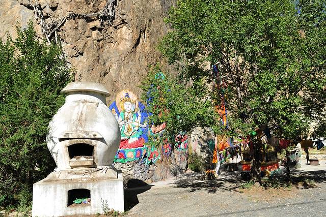 聂当度母殿和聂当大佛