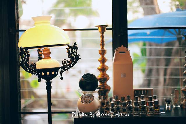 Tichaa Tearoom by HARNN