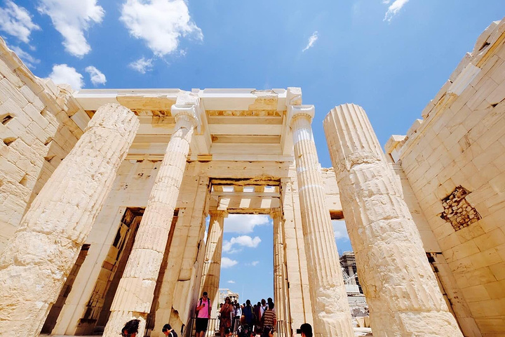 古建筑群的杰出代表,也是希腊最著名的旅游景