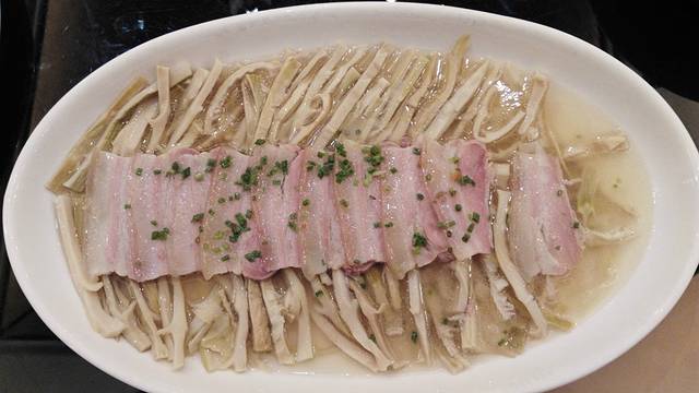 新南华(田林路店)