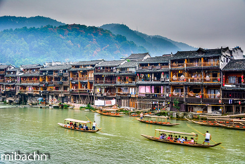 凤凰古城旅游景点攻略图