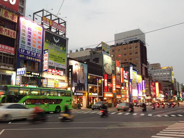 阿亮鸡排(高雄火车站)