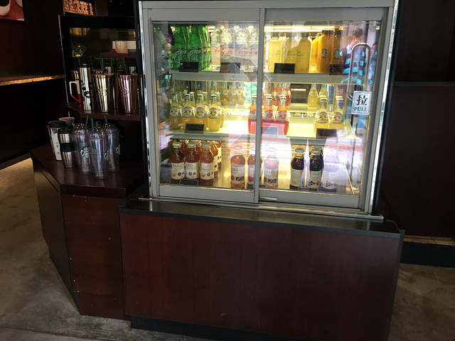 2017而这里的交通也非常便利,很多娱乐场都有