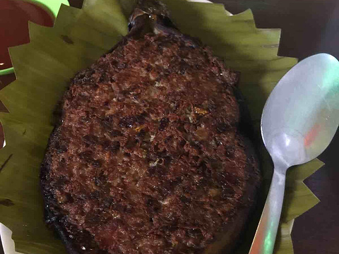 alejandros crispy pata