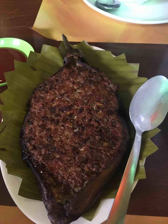 Alejandro's Crispy Pata