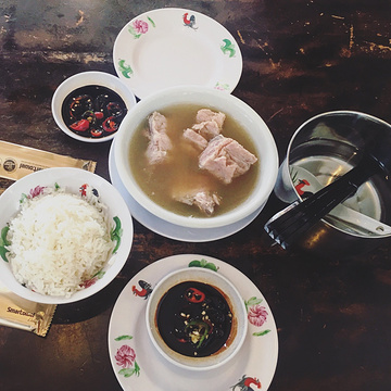 发起人肉骨茶