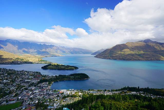 皇后镇湖景游船