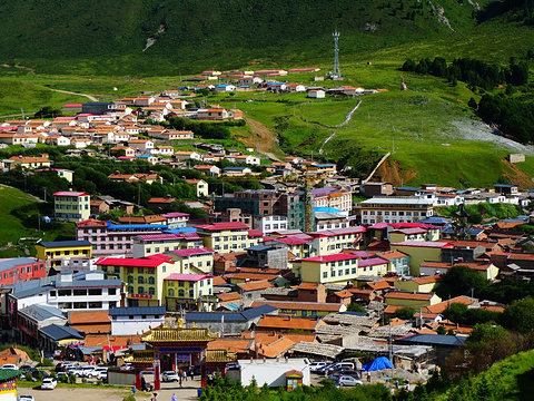 格尔底寺院旅游景点图片