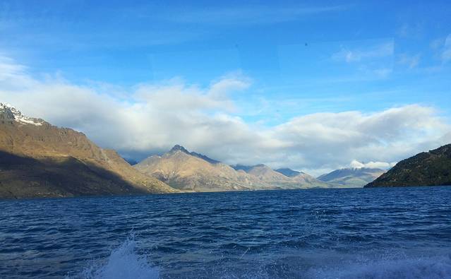 皇后镇湖景游船