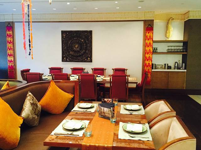 喜来登大酒店-红罗勒泰餐厅