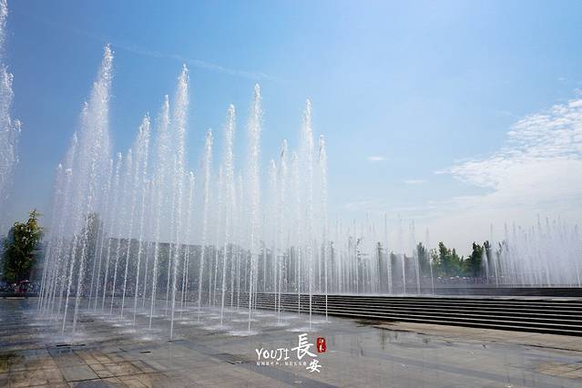 大雁塔北广场音乐喷泉