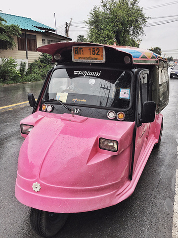 tuktuk车