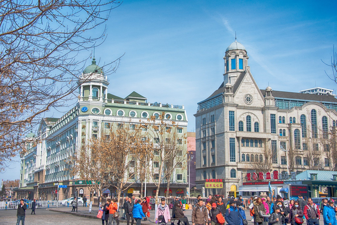 哈尔滨最驰名的修建物是什么 (哈尔滨最驰名的景点)