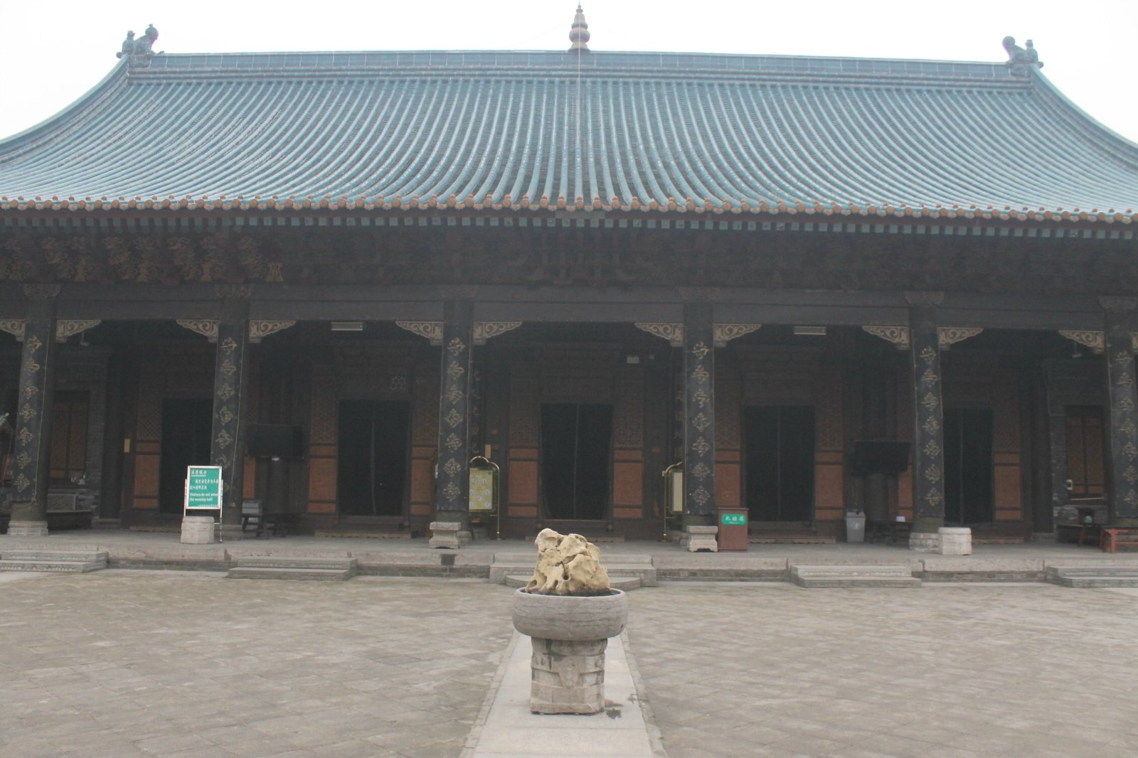 小皮院巷内除了清真寺外,没有其他的景点,这里多是当地居民生活聚点