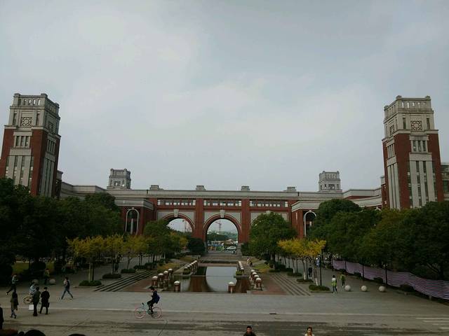 华东政法大学
