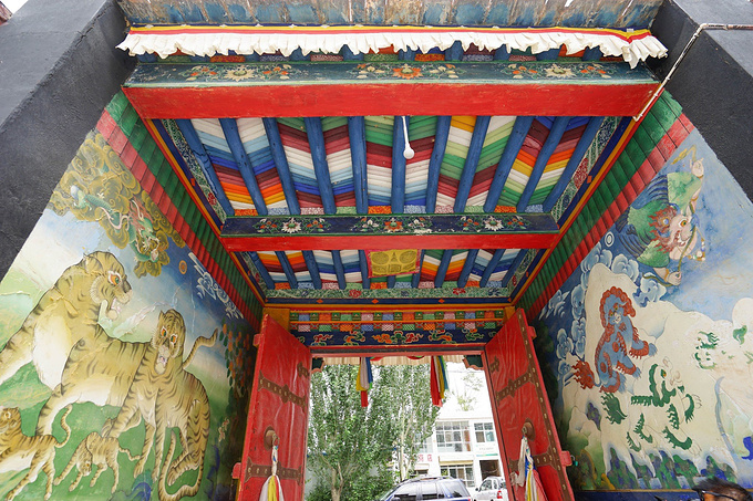 香日德班禅行辕图片