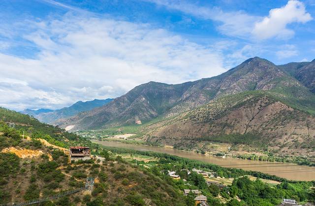 金沙江三谷水景区