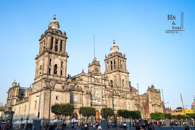 墨西哥城宪法广场