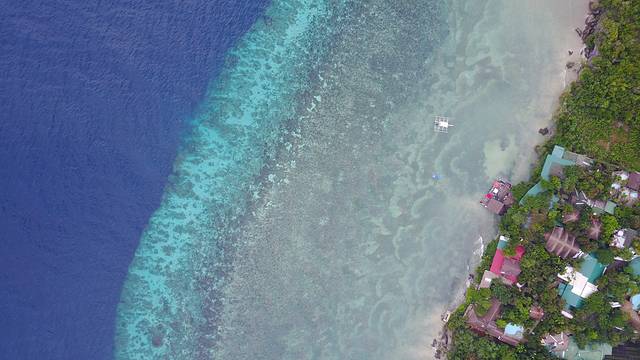 阿罗那隐藏梦幻度假村