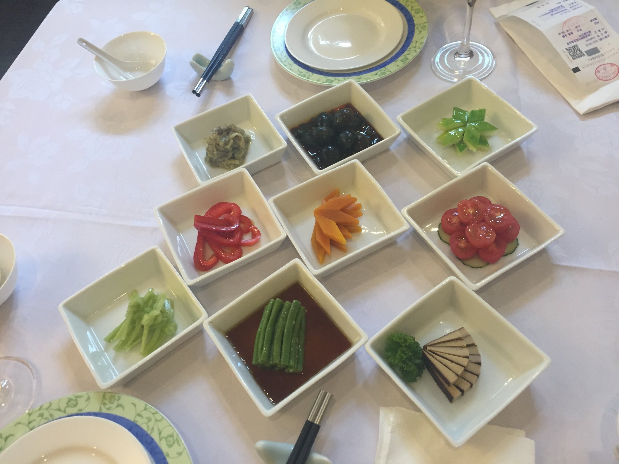 开水白菜,相传非常有名和考验功夫的一道川菜~还是午餐比较划算