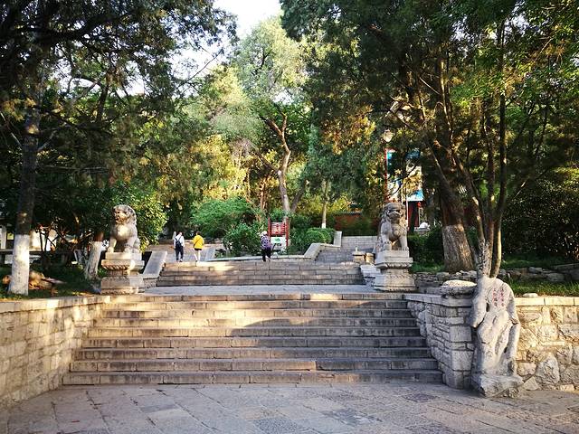 千佛山风景名胜区-观音园