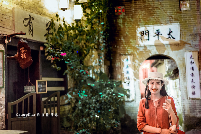 古镇小巷图片