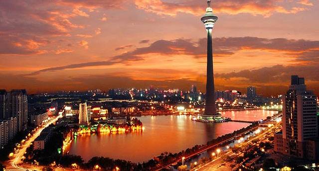 天津广播电视塔（天塔）