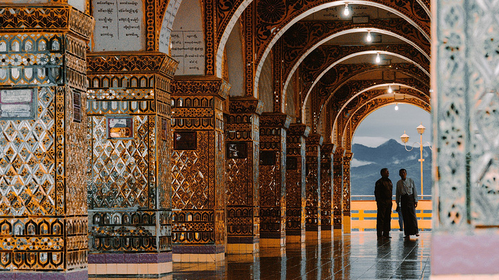 wensen的英语非常的好,是在缅甸我遇到过的英