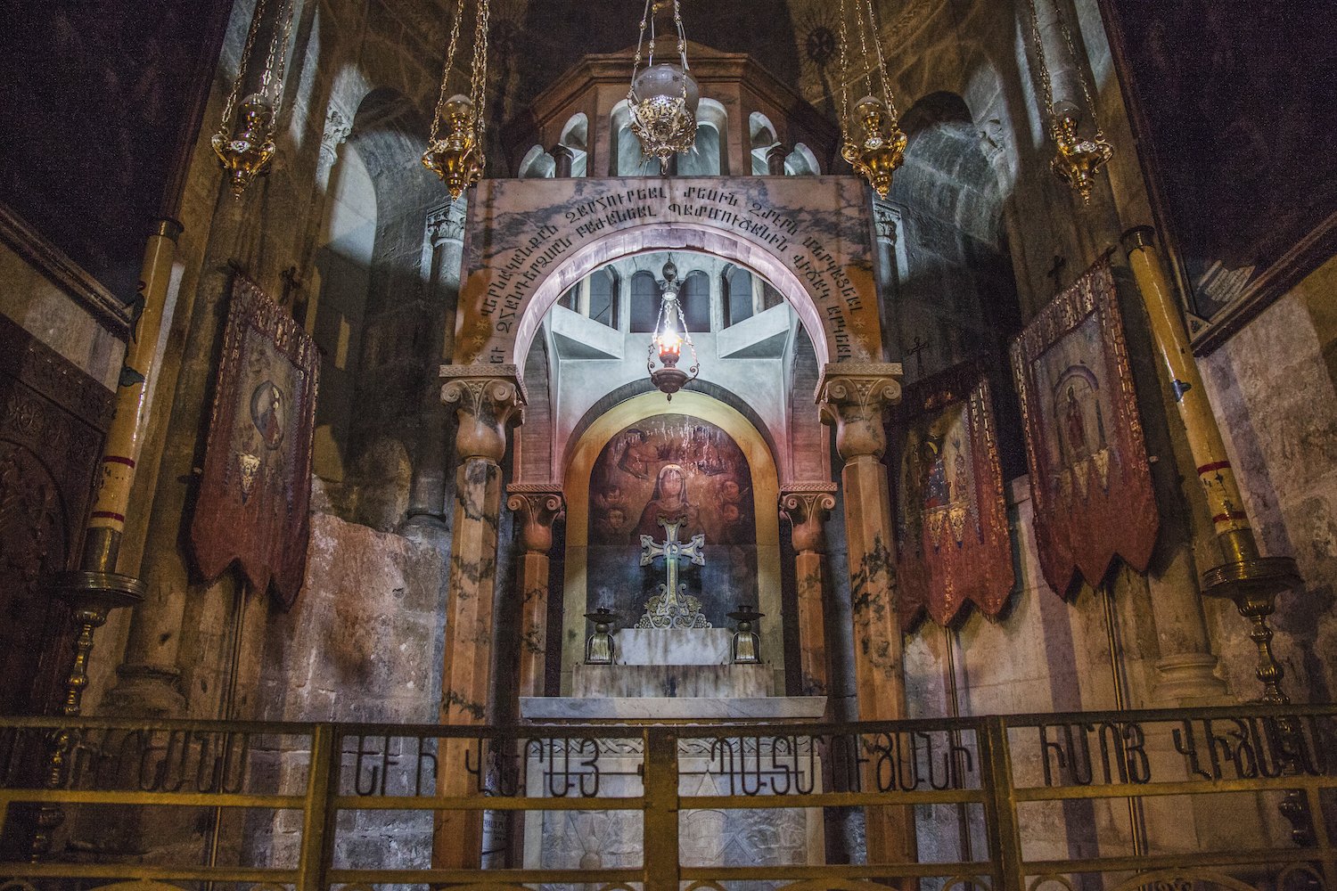 这面长50米高18的大理石城墙,是犹太教的第一圣地