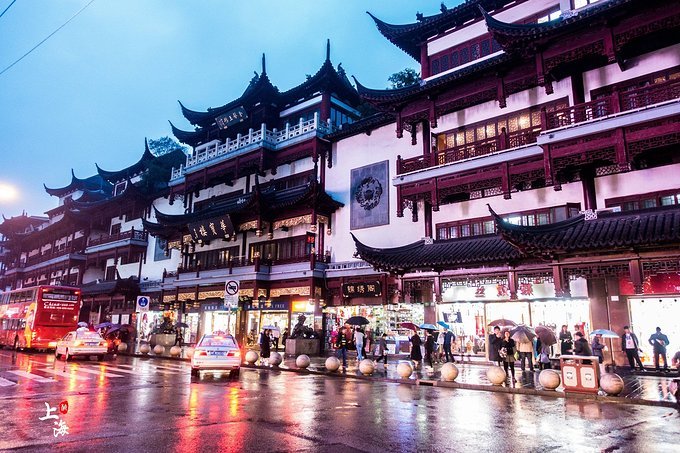 全国才能吃完 上海城隍庙小吃位居全国四大小吃群之一(南京夫子庙小吃