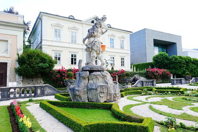 米拉贝尔宫殿和花园