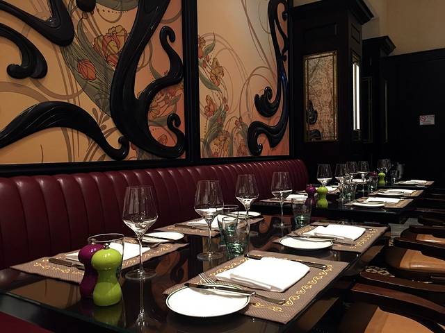 巴黎人法式餐厅