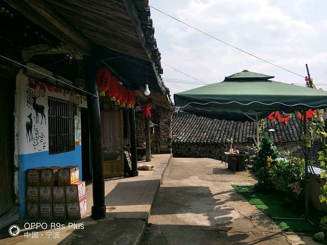 白鹿农民农家乐饭店