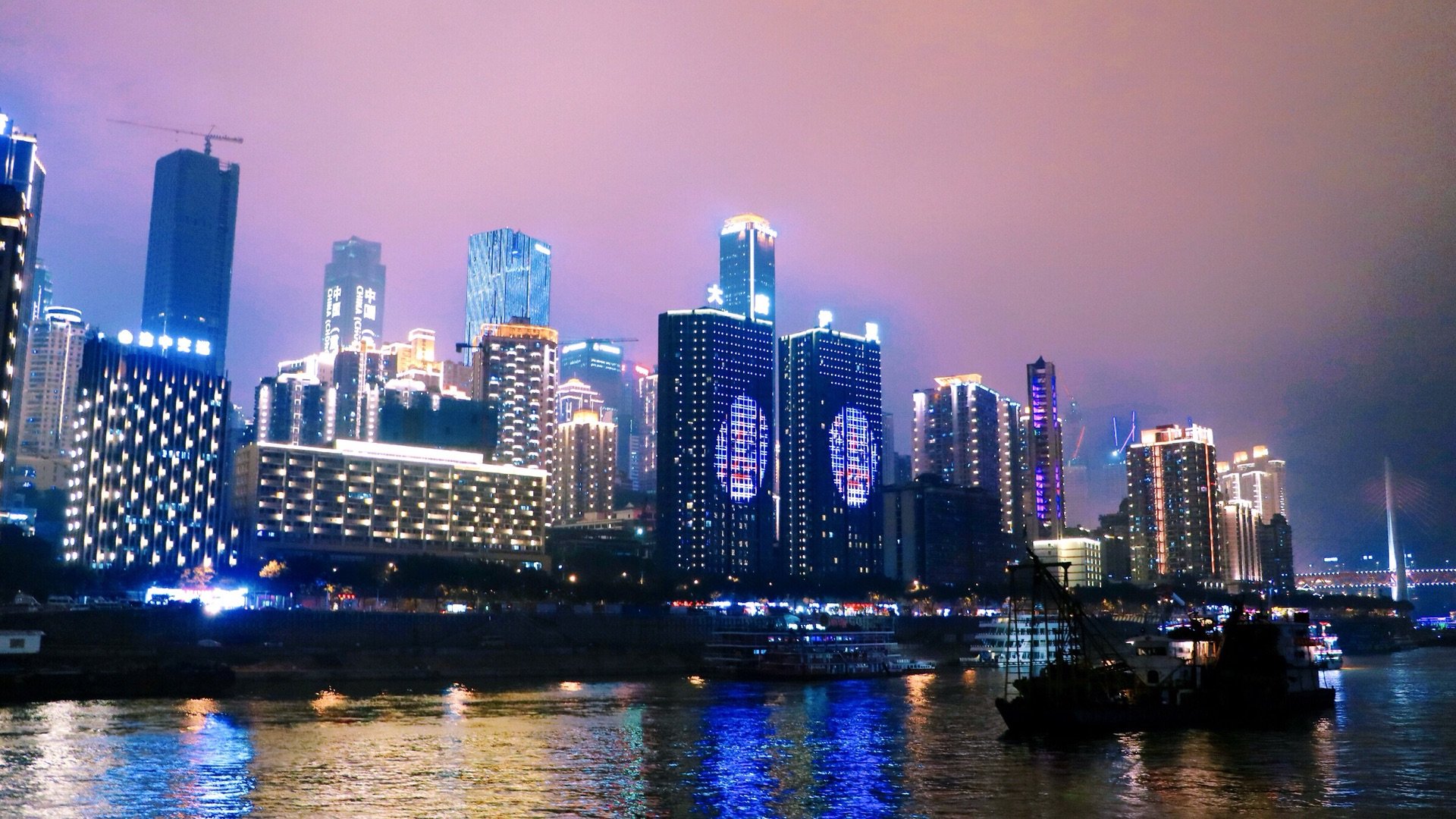 2025武汉木兰不夜城跨年狂欢夜攻略（灯火秀+倒计时+无人机）