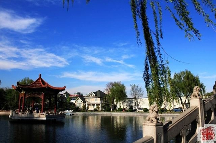 在南三环木樨园的南面有个面积不足3公顷的小公园福海公园公园的最