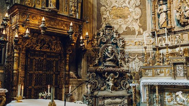 意大利还能穷游?卡塔尼亚,一个面朝大海背靠火