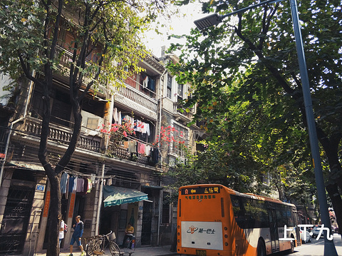 宝华路