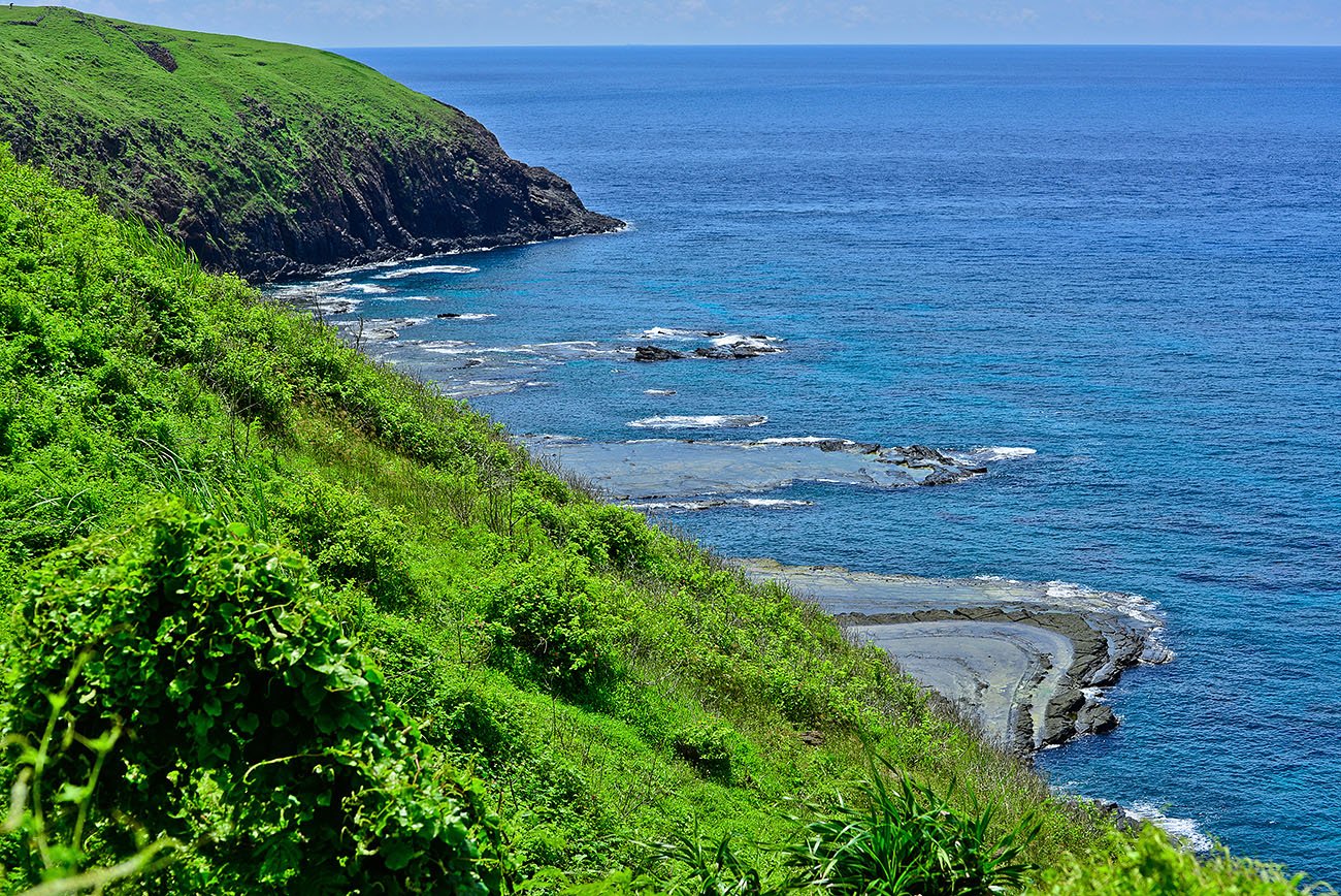 发现岛上有一个著名古迹"七美人",为表彰七女抵抗倭寇的节烈事迹,才
