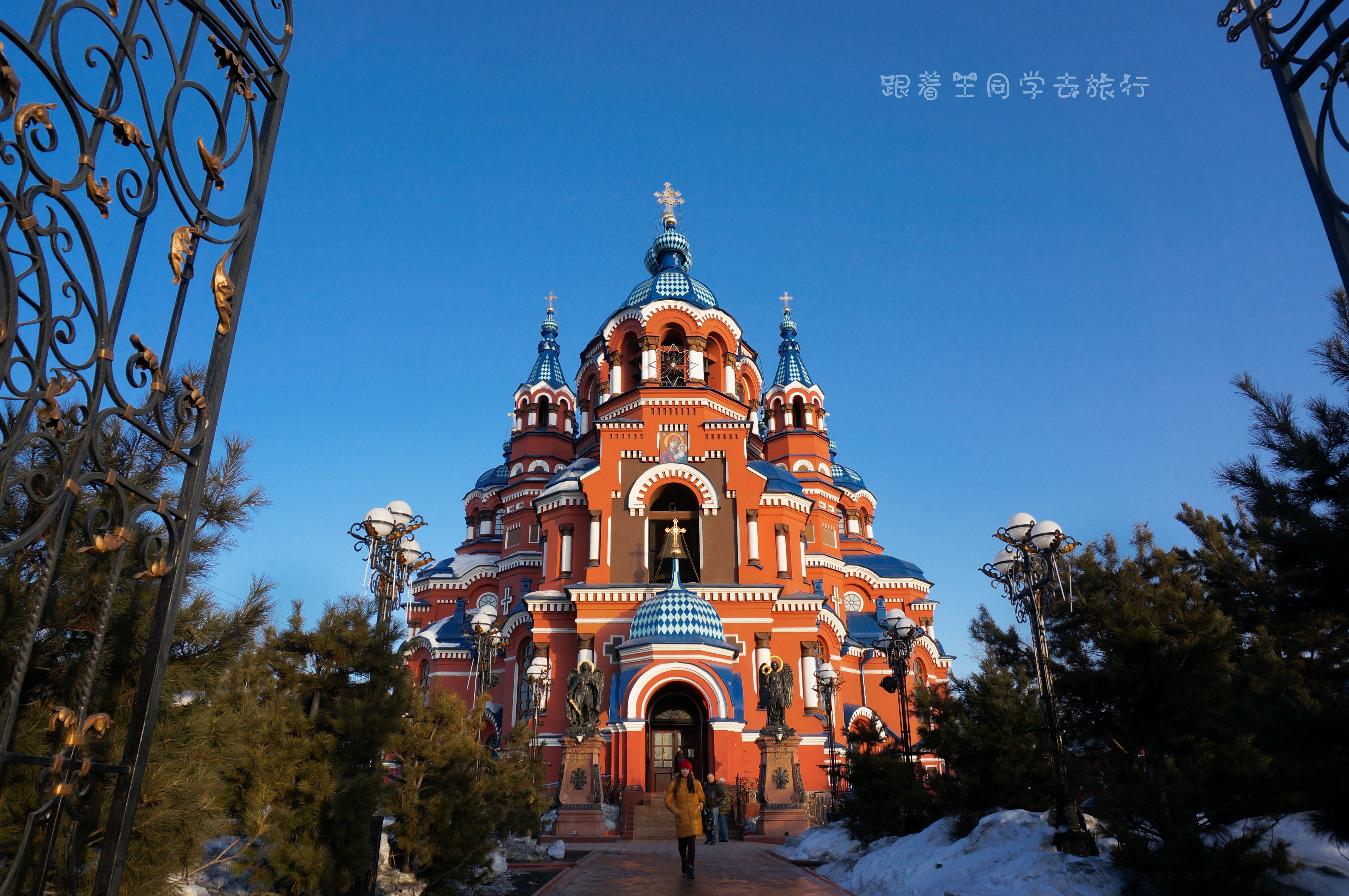 2022喀山圣母教堂游玩攻略,我仰头细细观看着一幅幅壁画.