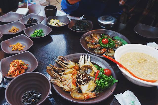 咸草酱螃蟹餐厅