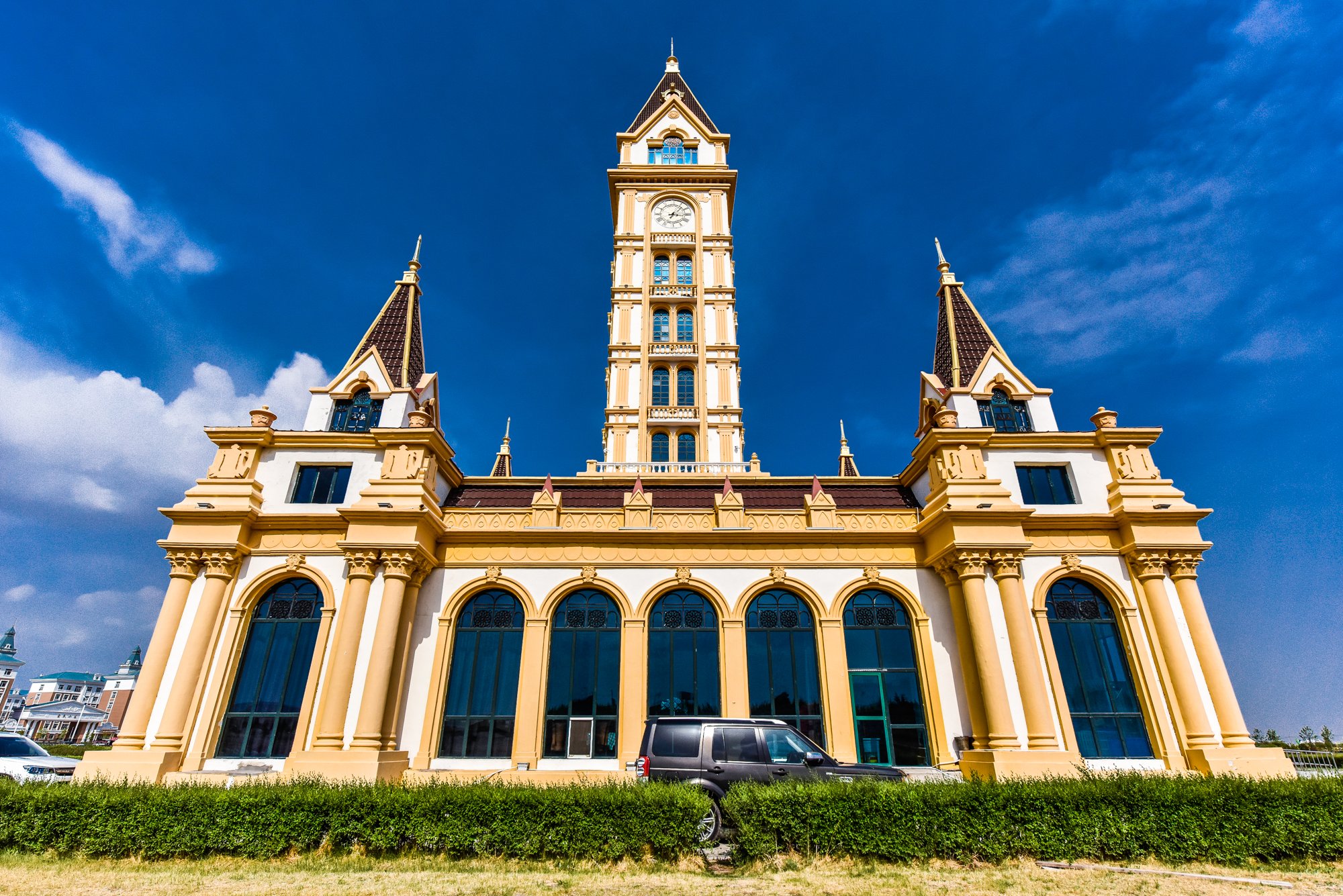 山野君还是比较推荐满洲里的这个猛犸公园,另外还有一个最为关键的