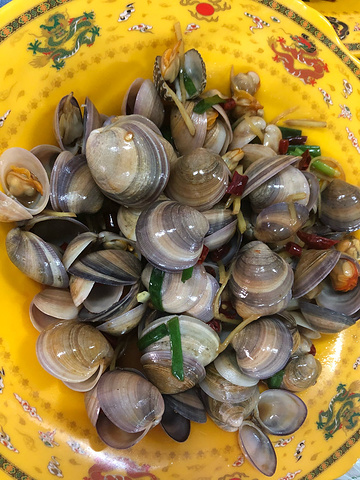 "加工的椒盐皮皮虾 超级好吃。炒的花甲类 不好吃_南湾"的评论图片