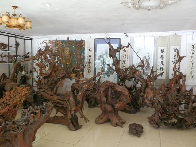 吴德义浪木艺术博物馆