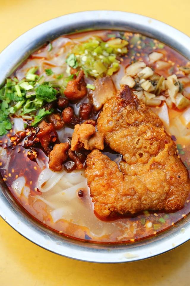 铁桥头老牌红烧猪脚粉