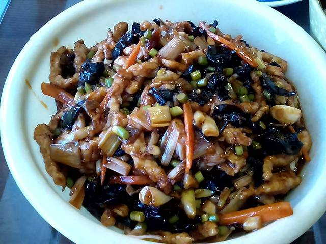 辣椒炒肉(茅津路店)