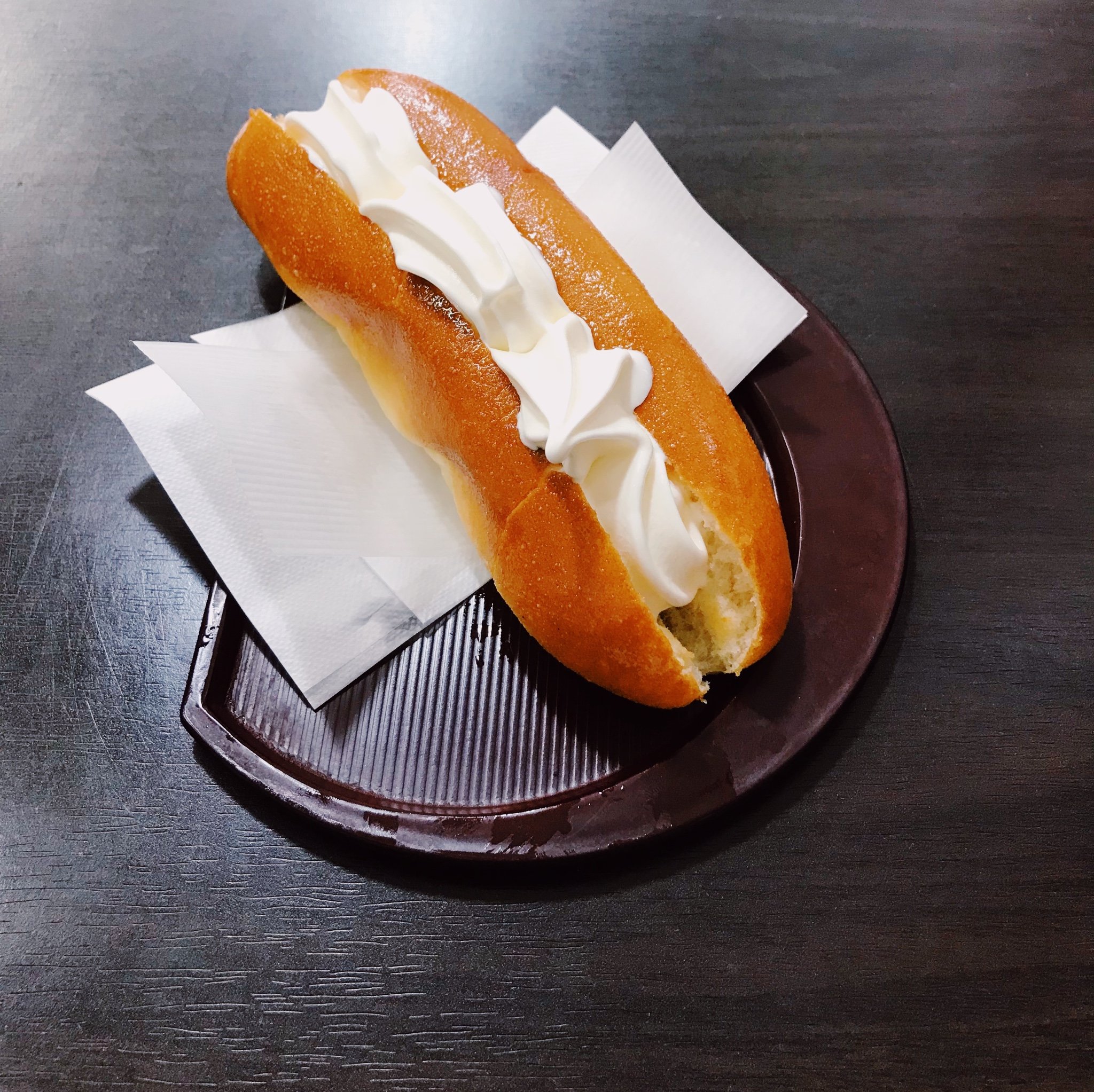 好吃的冰淇淋热狗热量真的很高