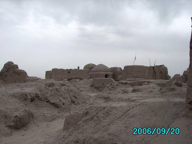 温宿古城古墓群